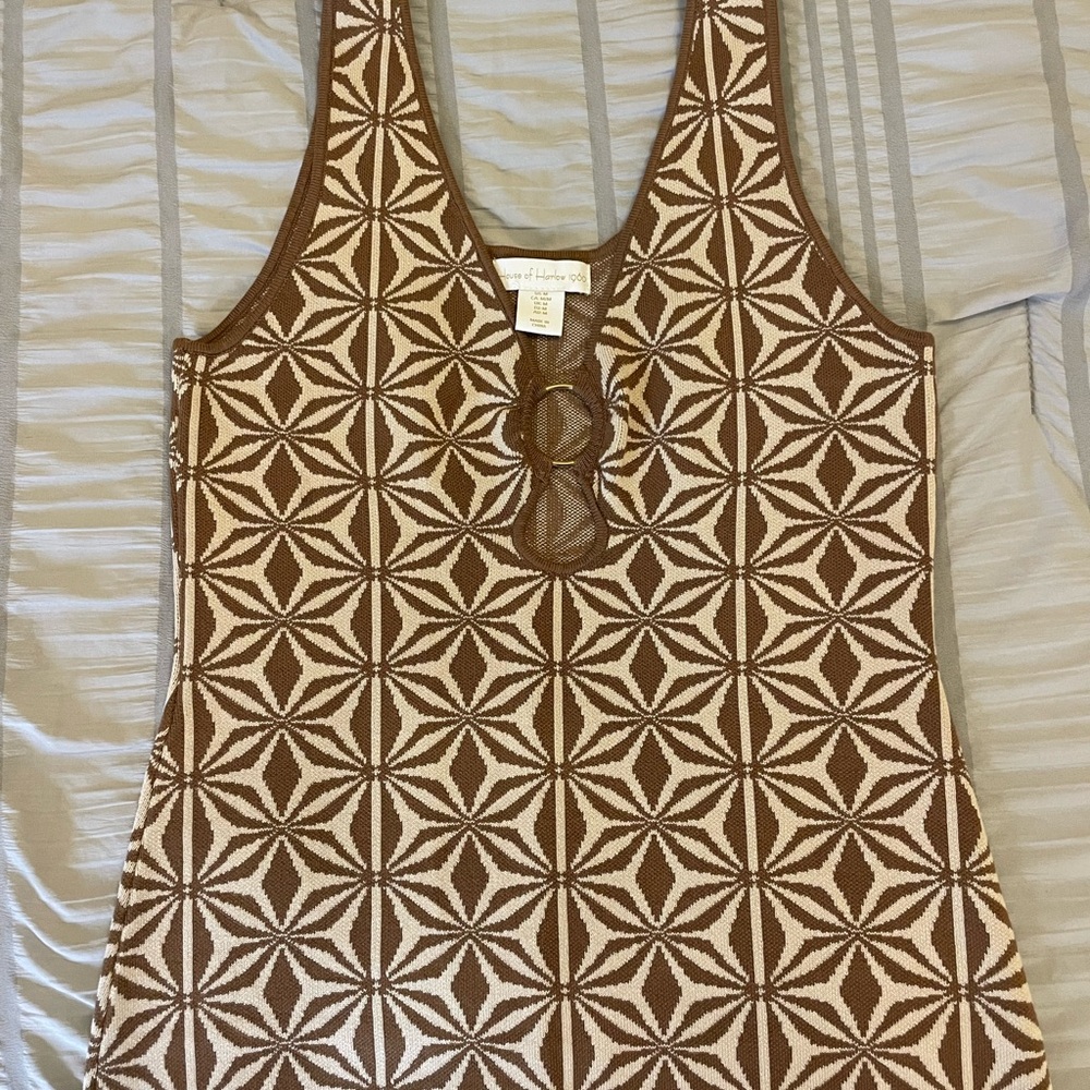 House of Harlow 1960 Cream and Brown Cut Out Sleeveless Tank Top